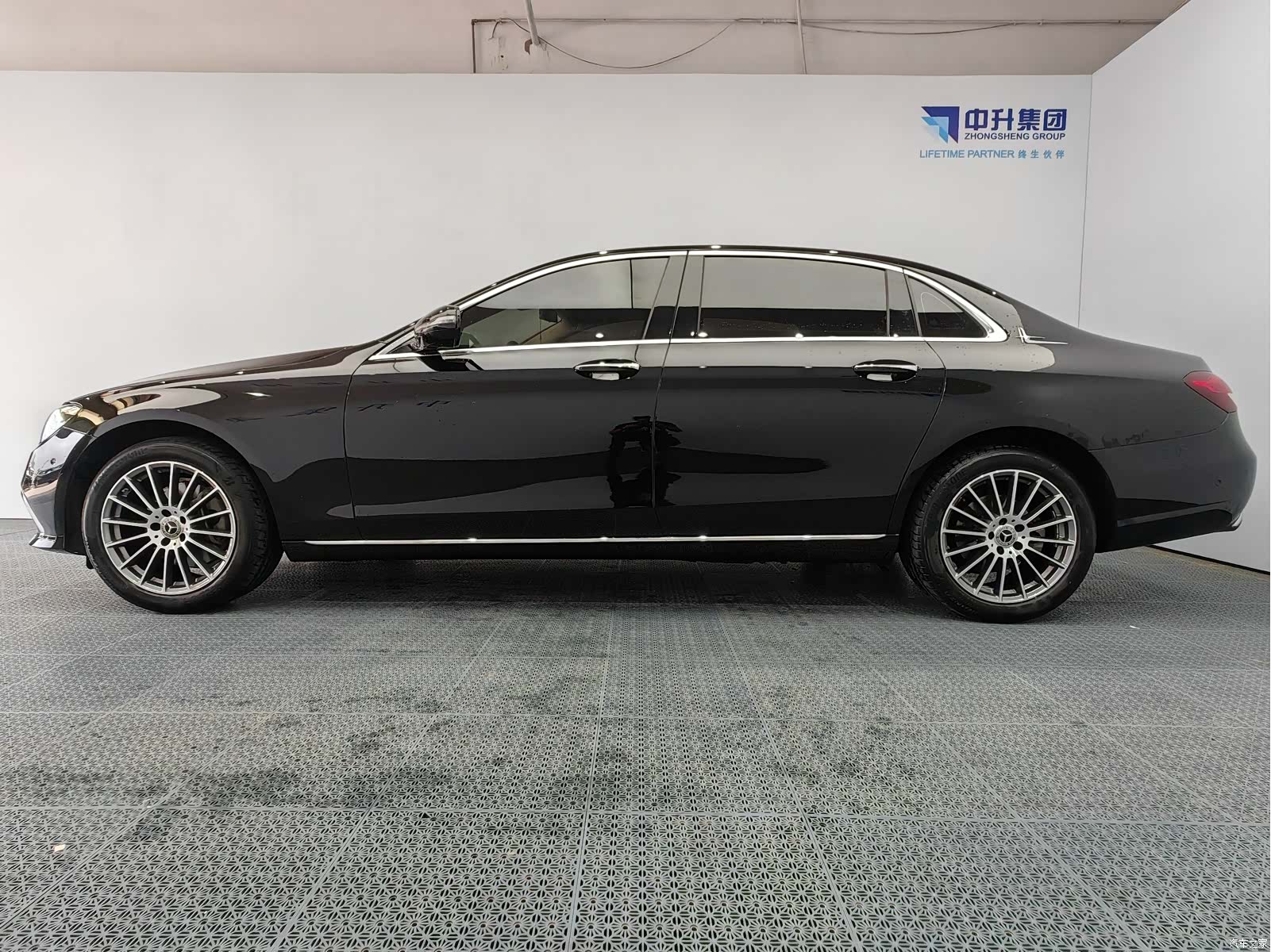 Mercedes-Benz E-Class, 2023 7