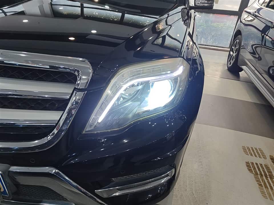 Mercedes-Benz GLK class