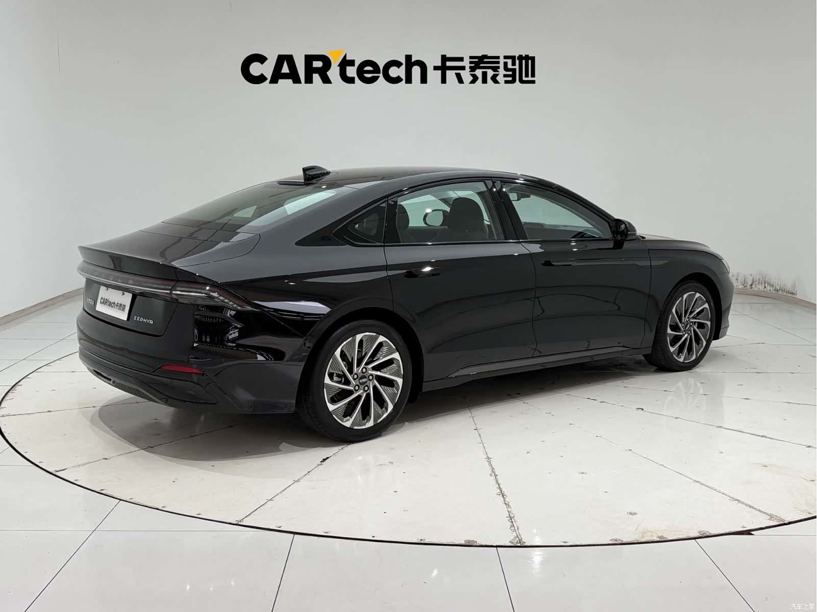 Lincoln Z, 2025 11