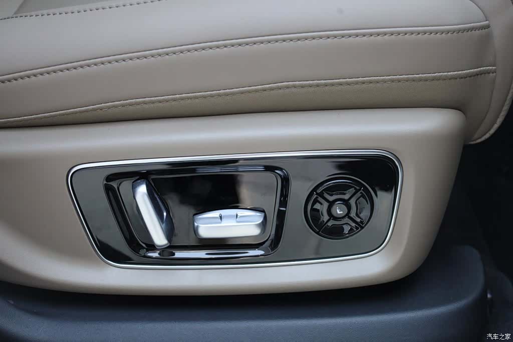 Li Auto L8, 2026 6