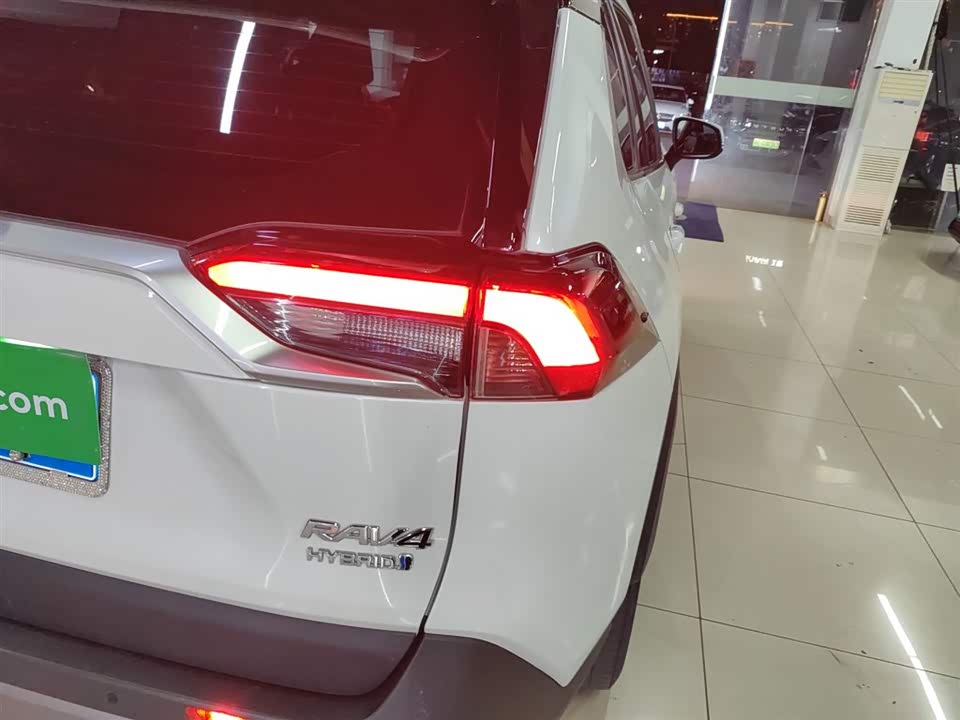 Toyota RAV4 Rongfang