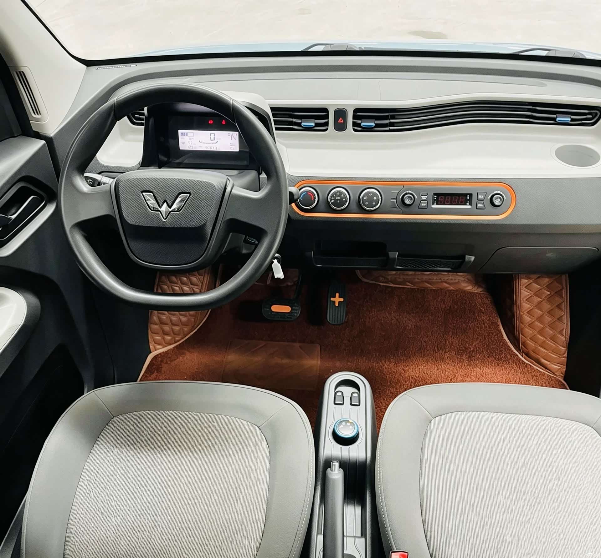 Wuling MINIEV, 2024 16