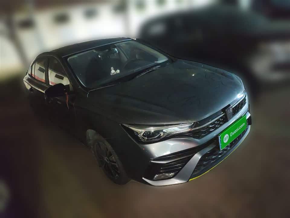 Roewe i5