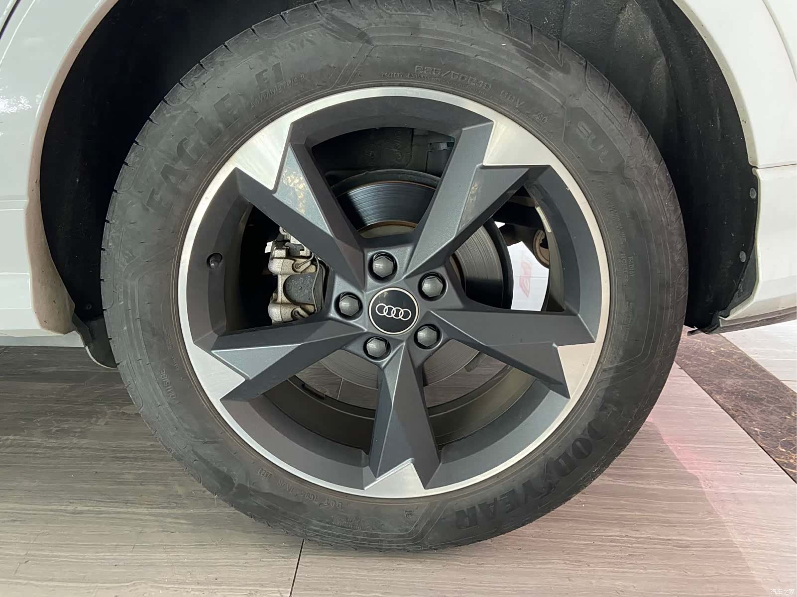 Audi Q3, 2023 10