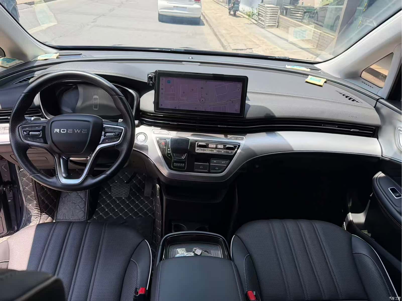 Roewe iMAX8, 2022 9