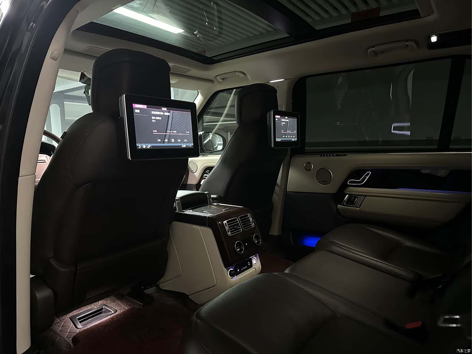 Land Rover Range Rover, 2020 16