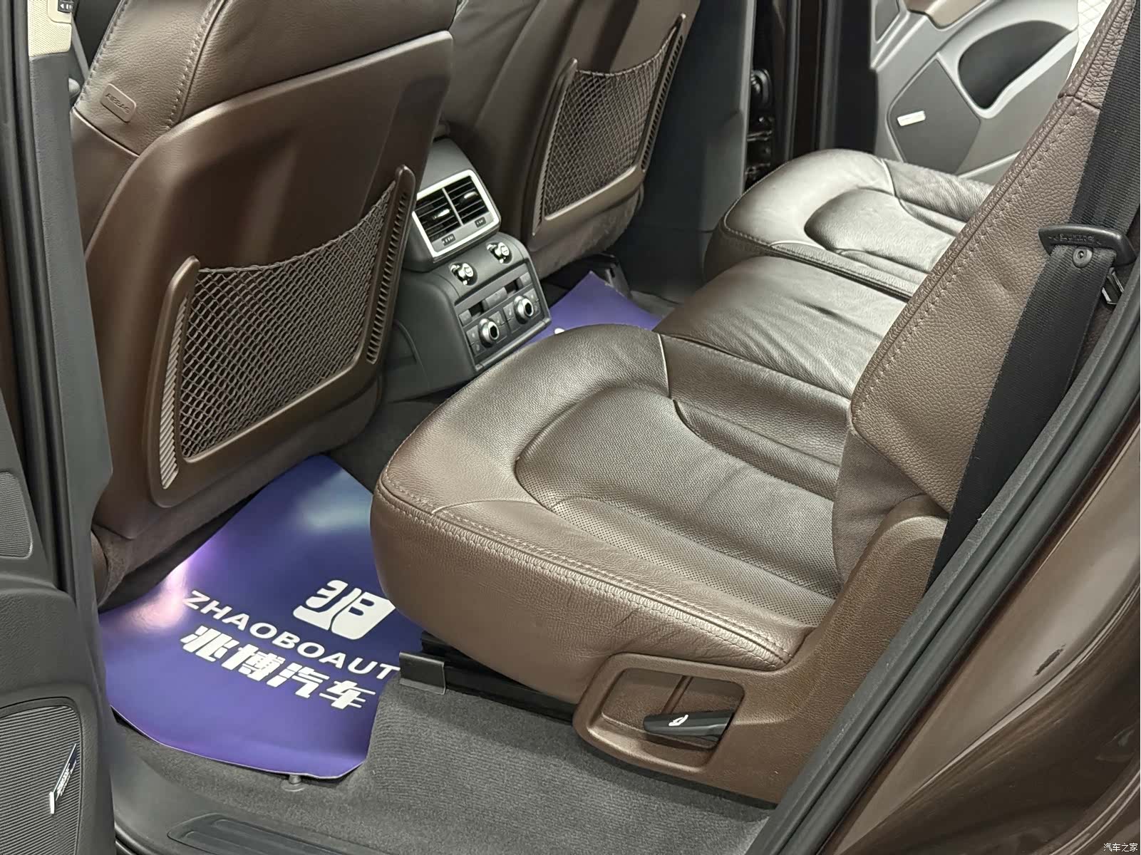 Audi Q7, 2014 12