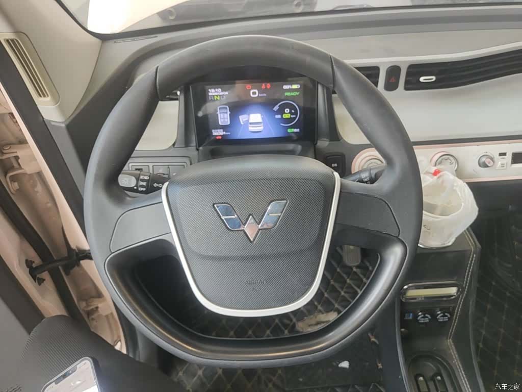 Wuling MINIEV, 2022 11
