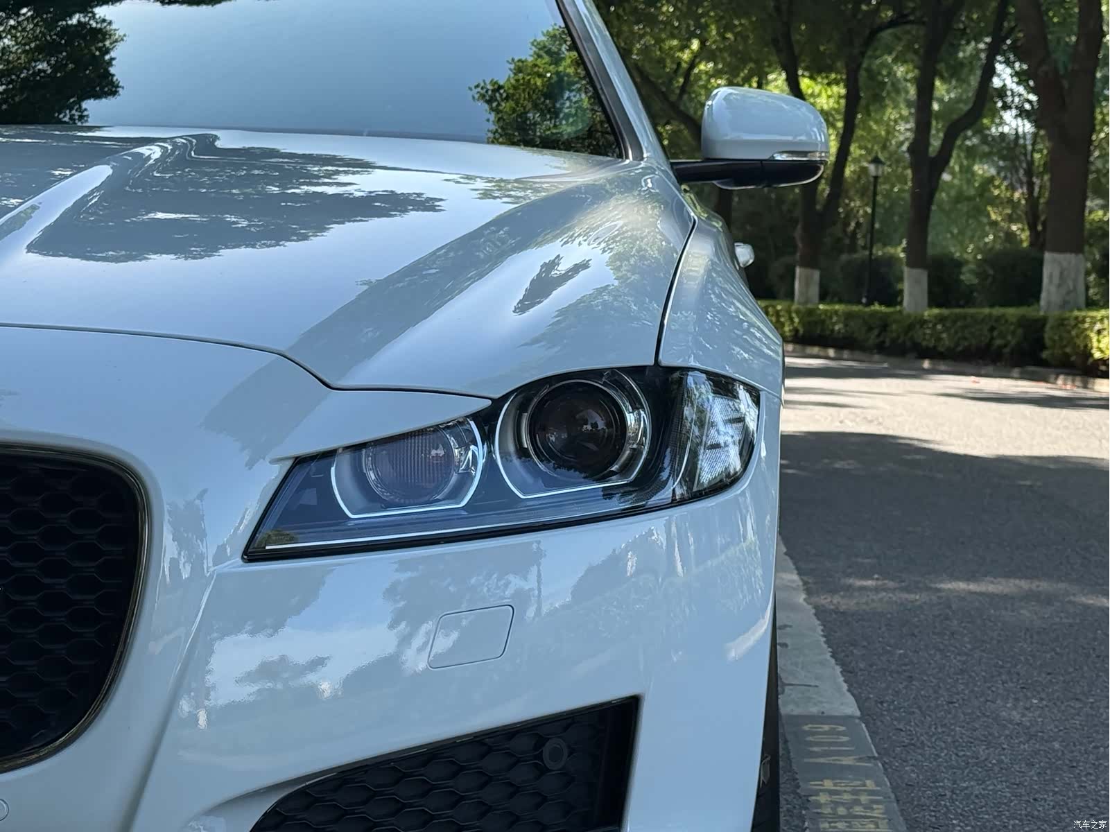 Jaguar XF, 2019 11