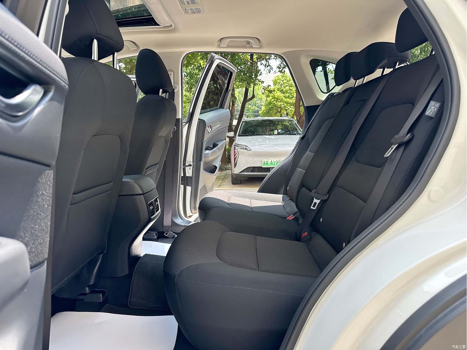 Mazda CX-5, 2025 все фото