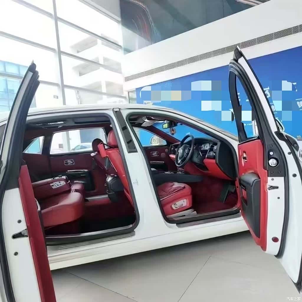 Rolls-Royce Ghost, 2023 8