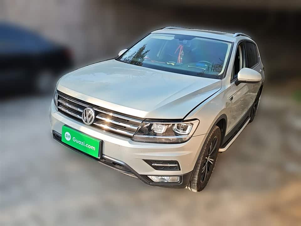 Volkswagen Tiguan L
