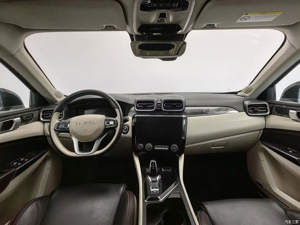 Lynk & Co 01, 2018 все фото
