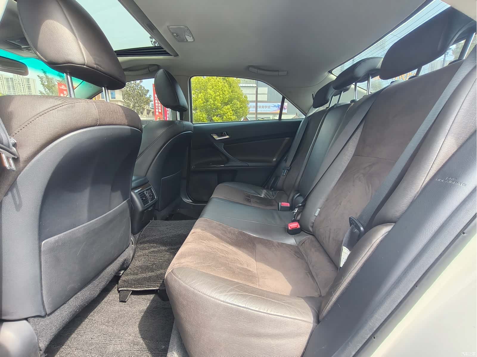 Toyota 2.5V, 2014 7