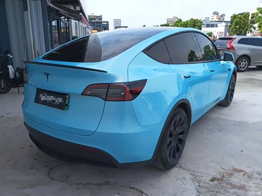Tesla Model Y, 2022 7