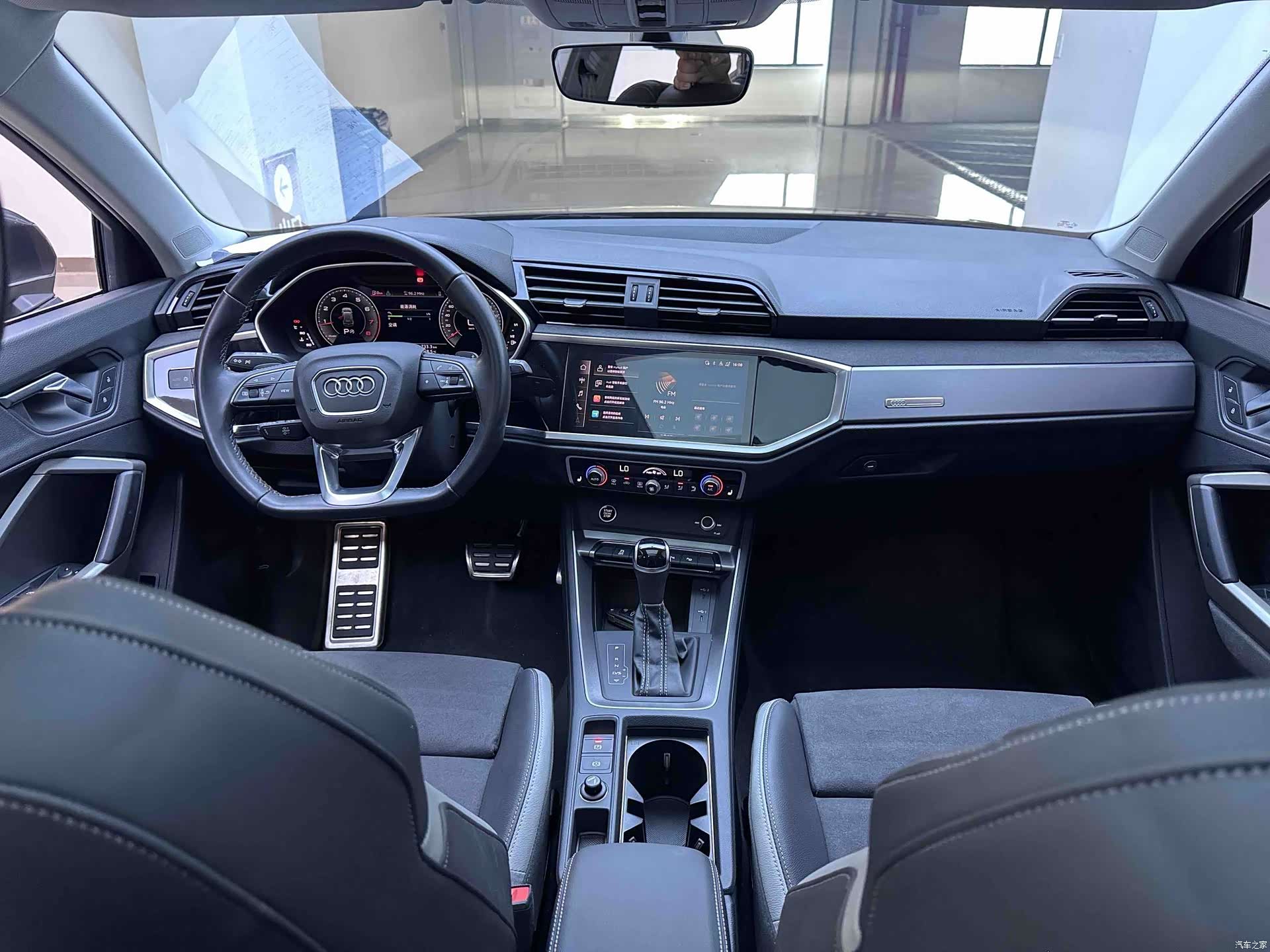 Audi Q3, 2022 20