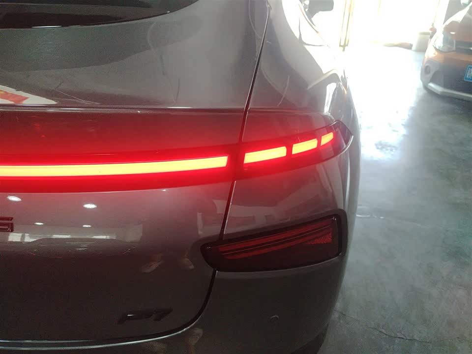XPENG P7 XPENG P7