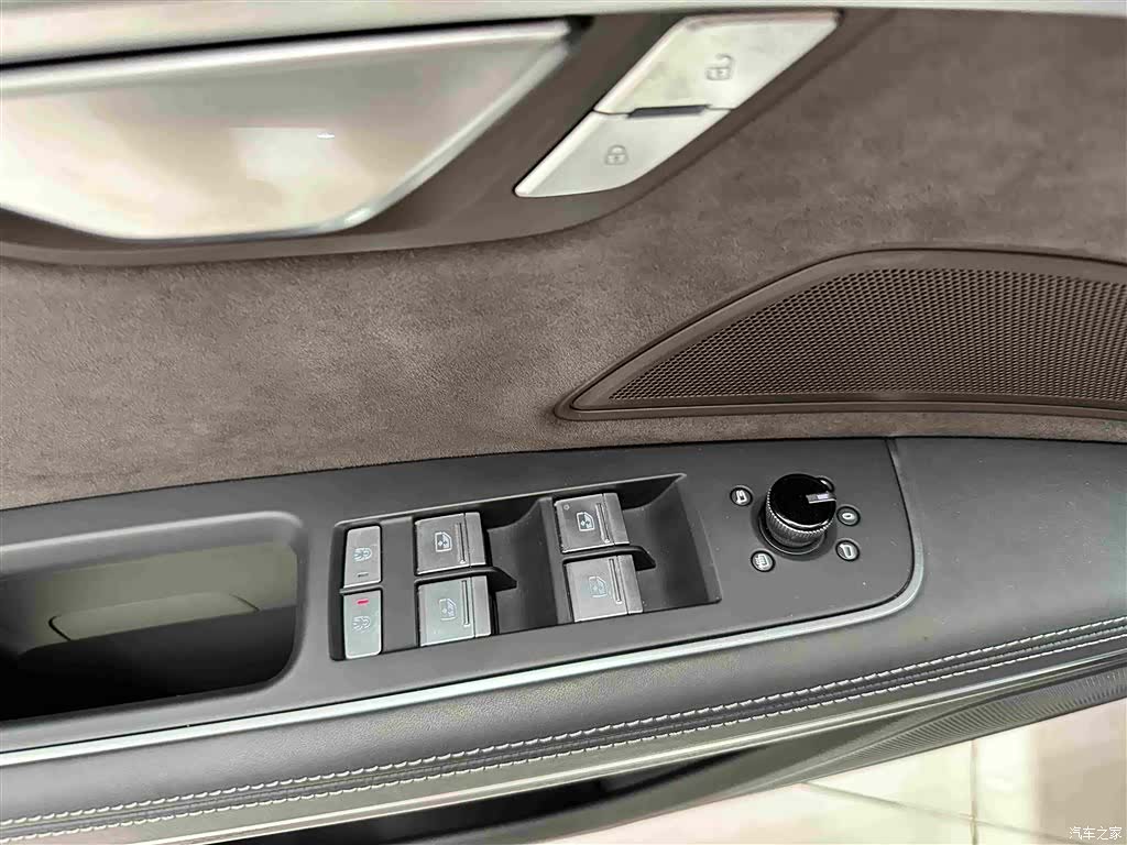 Audi A8L, 2025 20