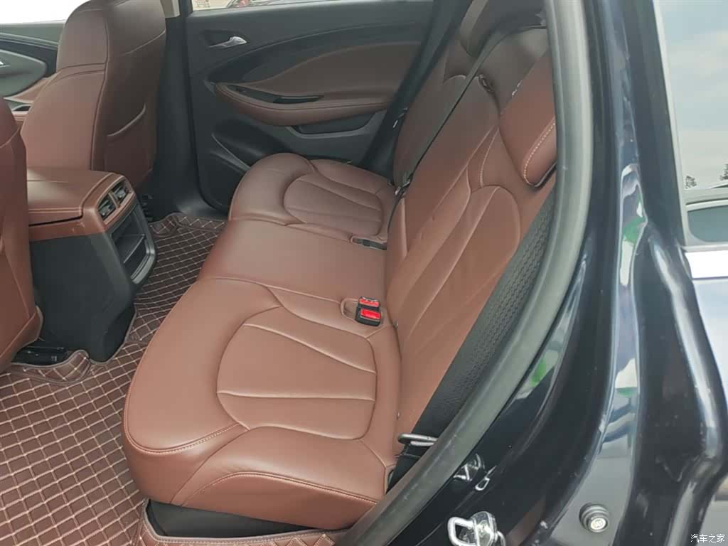 Buick Envision Plus, 2021 17