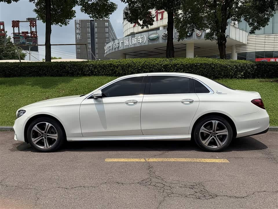 Mercedes-Benz E-class Mercedes-Benz E-class
