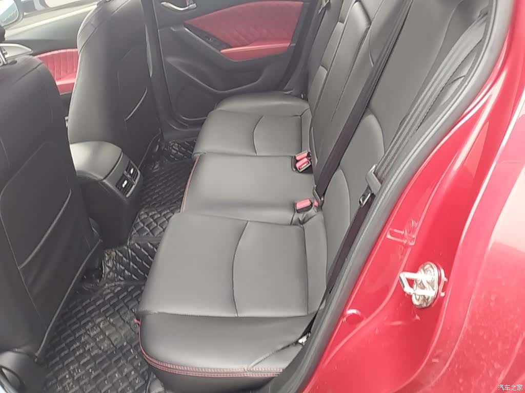 Mazda Mazda3, 2019 17