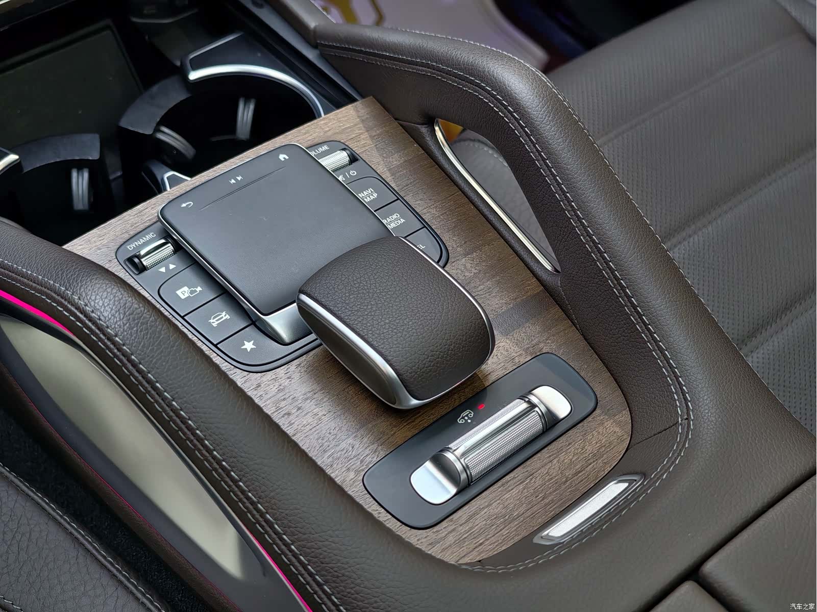 Mercedes-Benz GLS, 2022 19