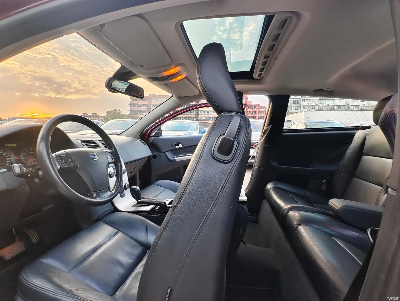 Volvo C30, 2010 10