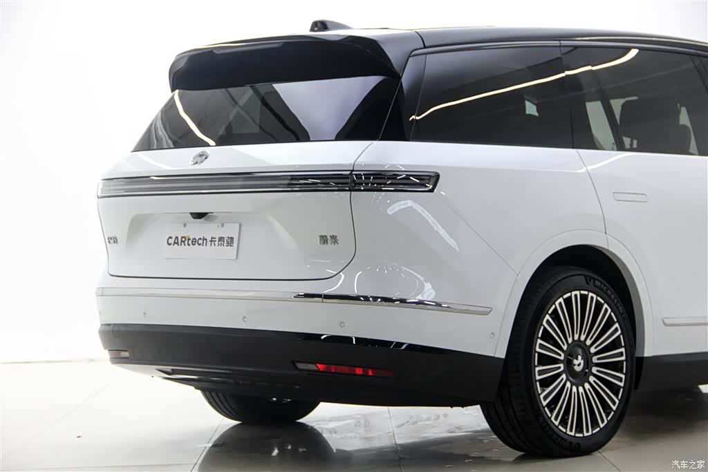 NIO ES8, 2025 8