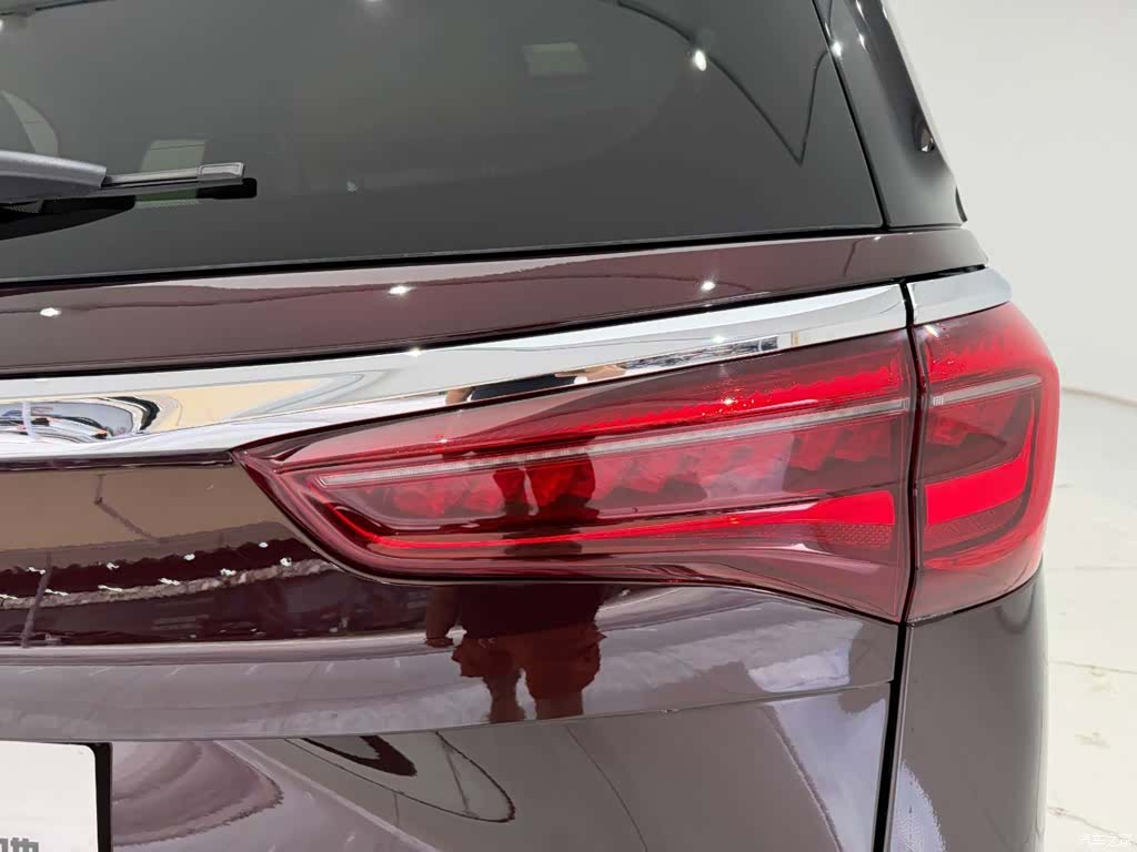 Buick GL8, 2022 10