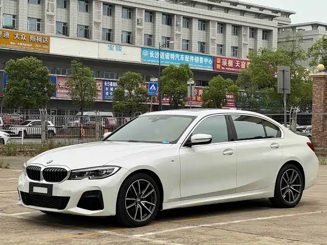 BMW 3 Series 2020 — купить из Китая под заказ