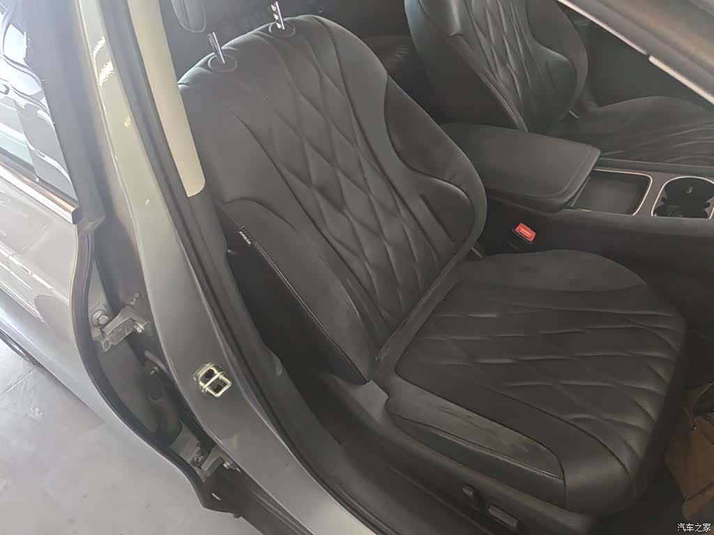 Roewe D7, 2023 25
