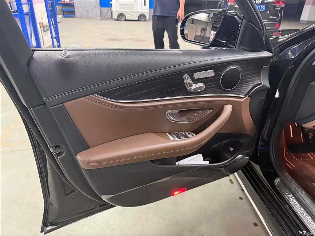 Mercedes-Benz E-Class, 2020 6