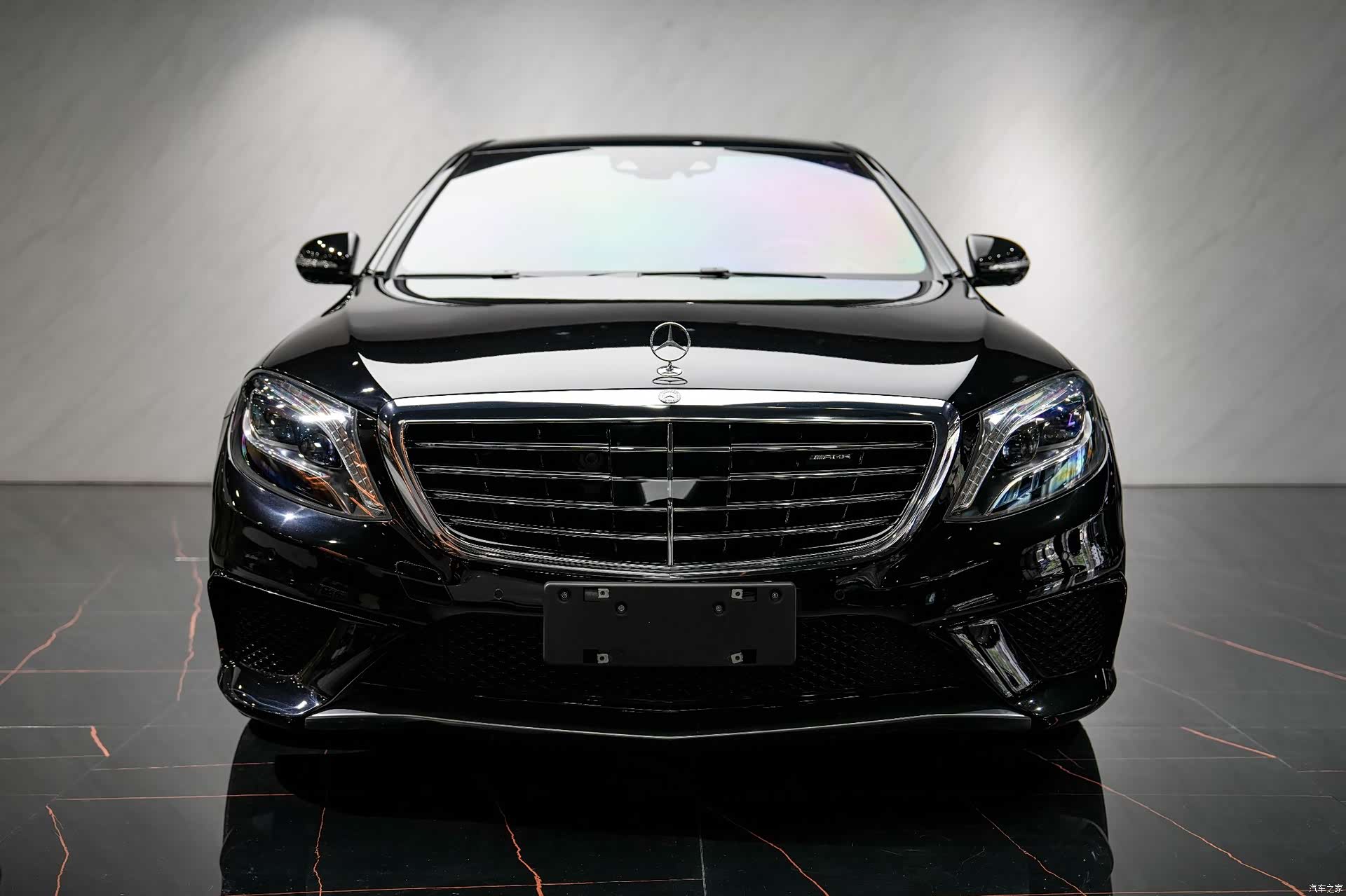 Mercedes-Benz S-Class, 2015 1