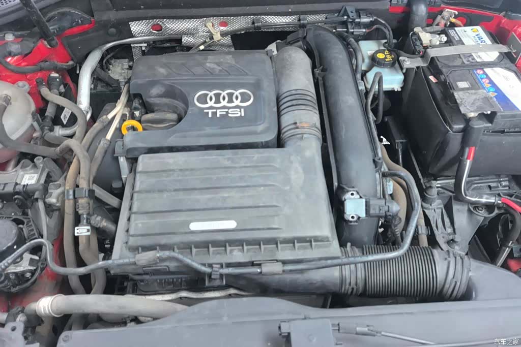 Audi Q2L, 2020 10