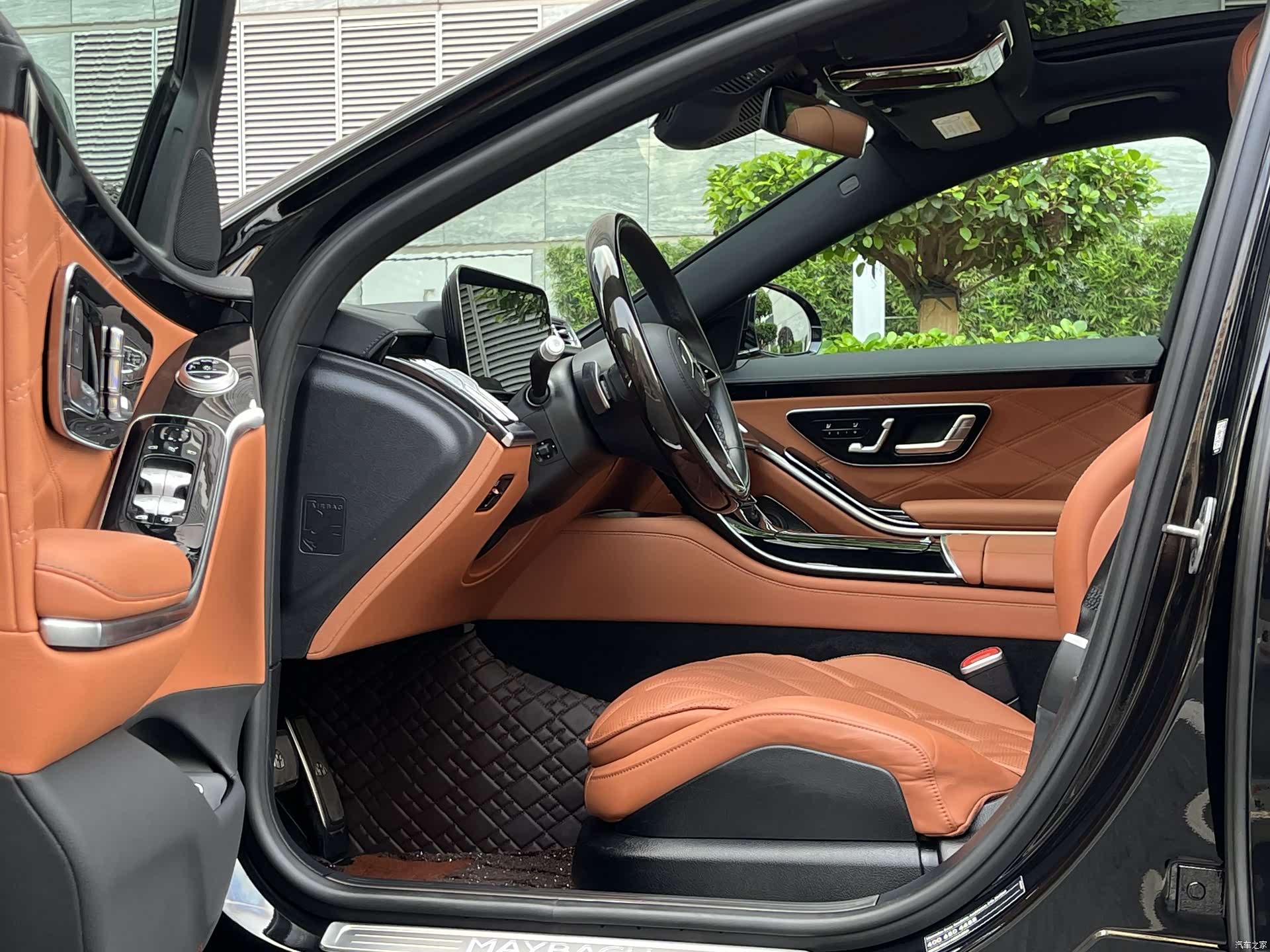 Maybach S-Class, 2024 10