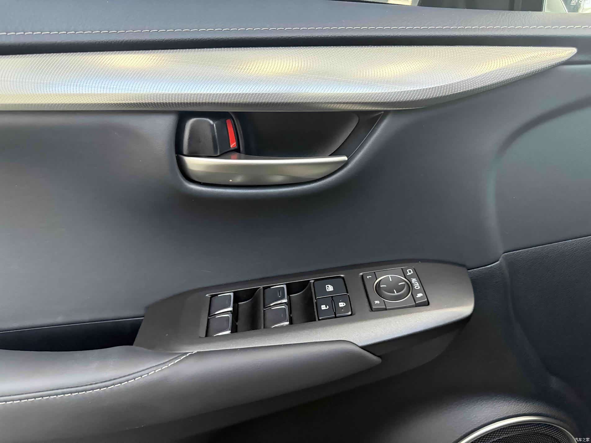 Lexus NX, 2021 20