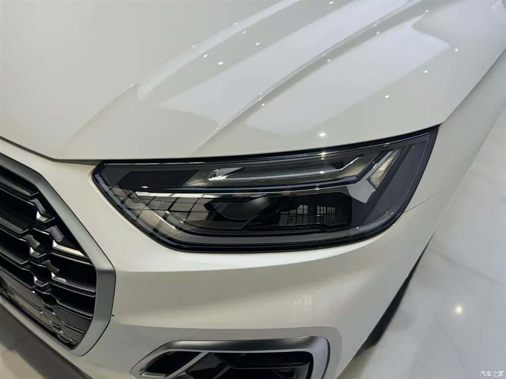 Audi Q5L, 2022 16