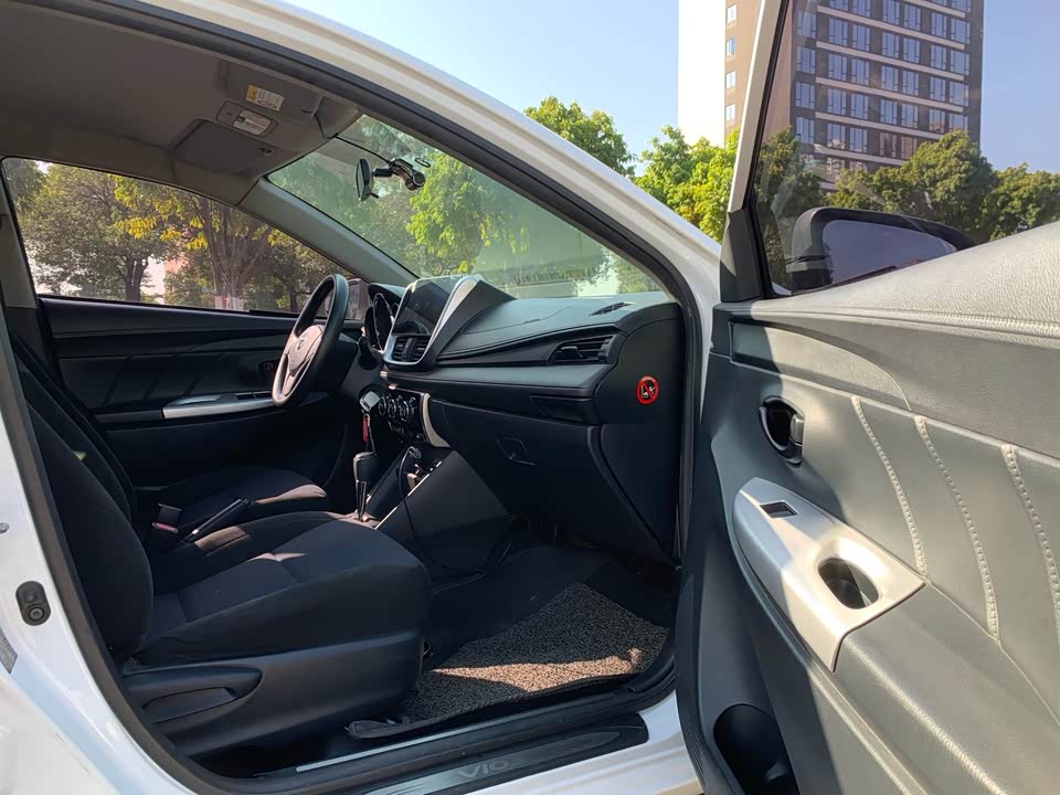 Toyota YARiS L Zhixuan