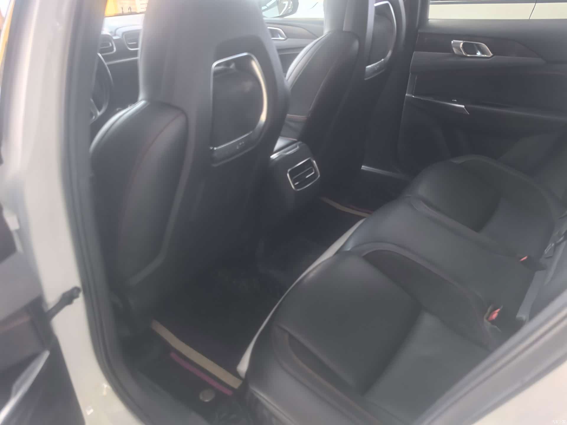 Lynk & Co 01, 2019 15