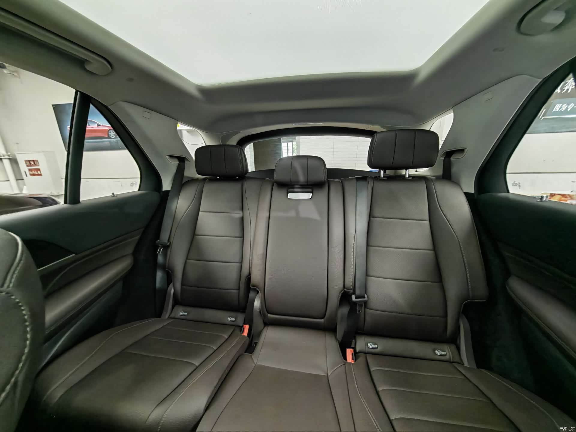 Mercedes-Benz GLE, 2022 13