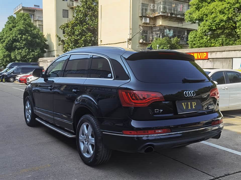 Audi Q7 Audi Q7