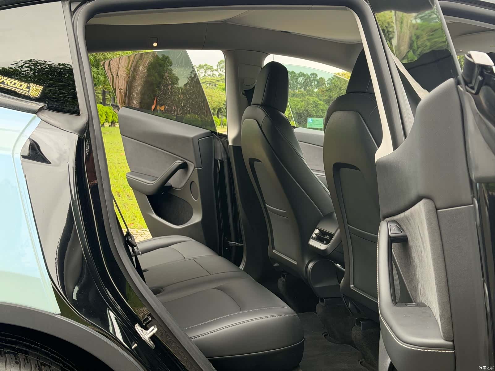 Tesla Model Y, 2021 9