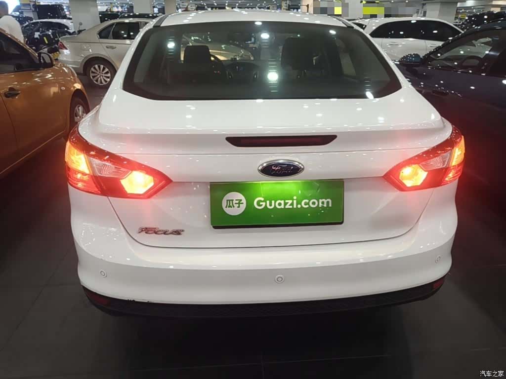 Ford Focus, 2014 6