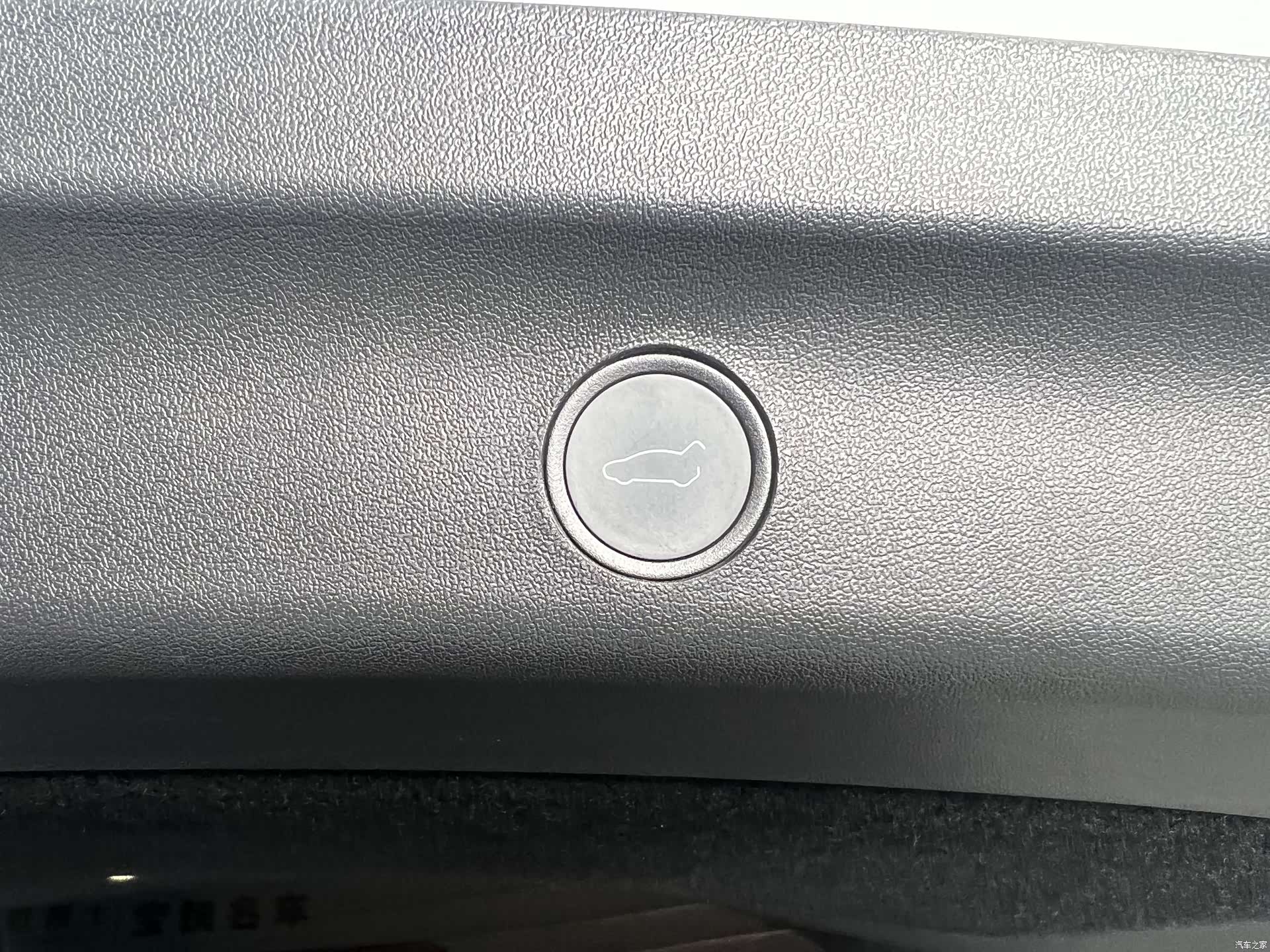 Tesla Model Y, 2023 24