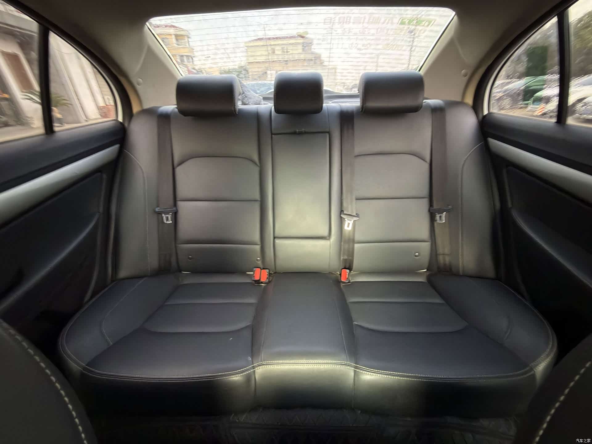 Geely Emgrand, 2019 25