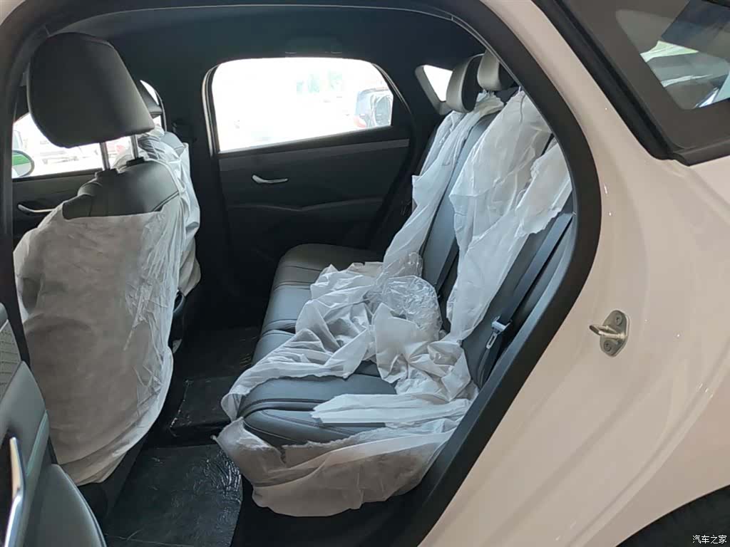 BYD Qin, 2026 17
