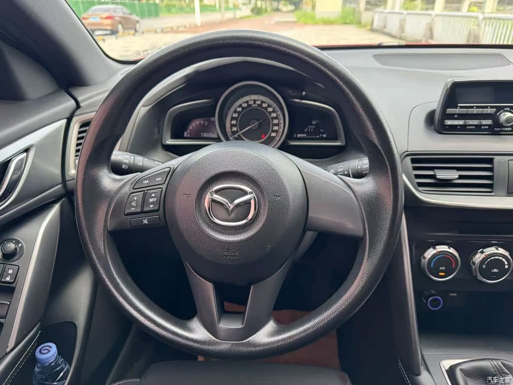 Mazda CX-4, 2017 16