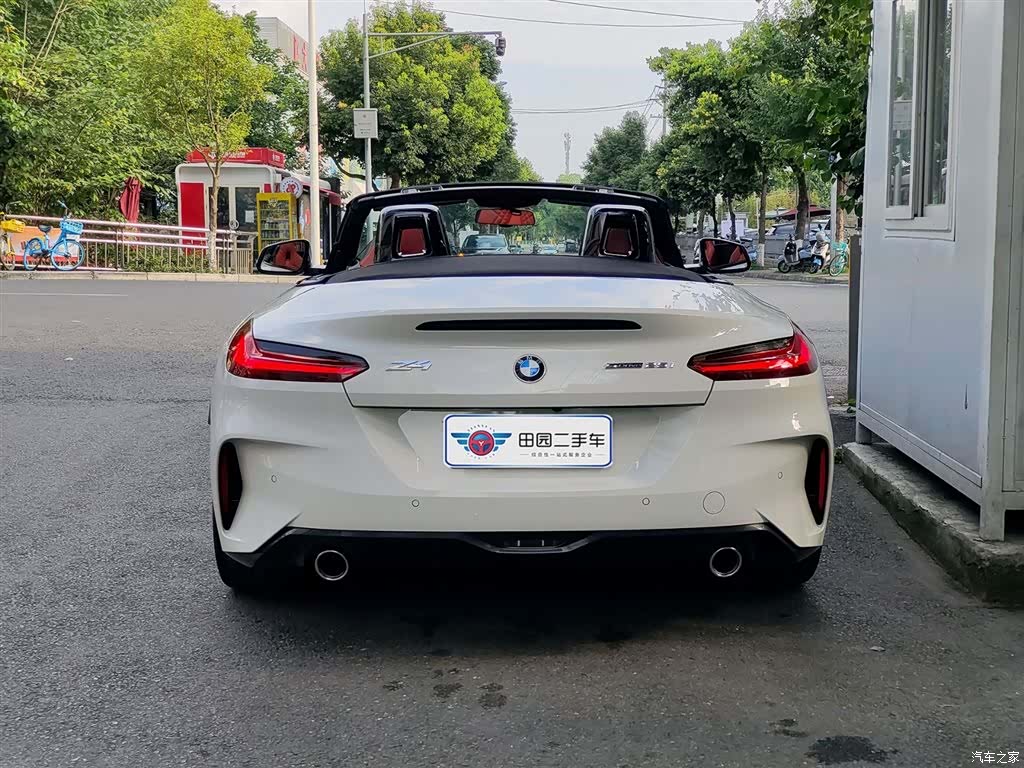 BMW Z4, 2024 все фото
