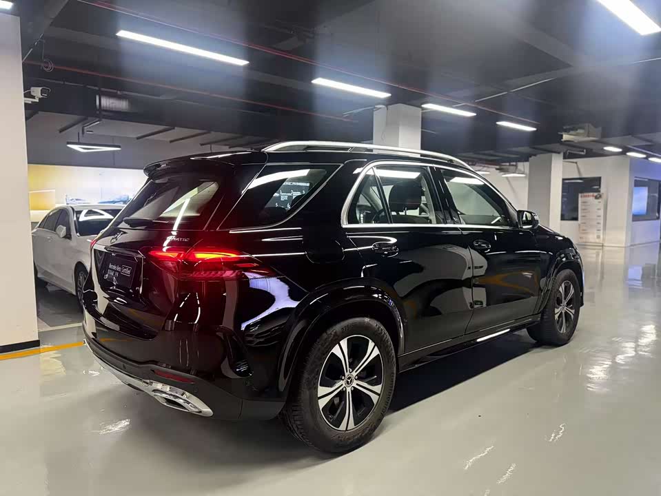 Mercedes-Benz GLE Mercedes-Benz GLE