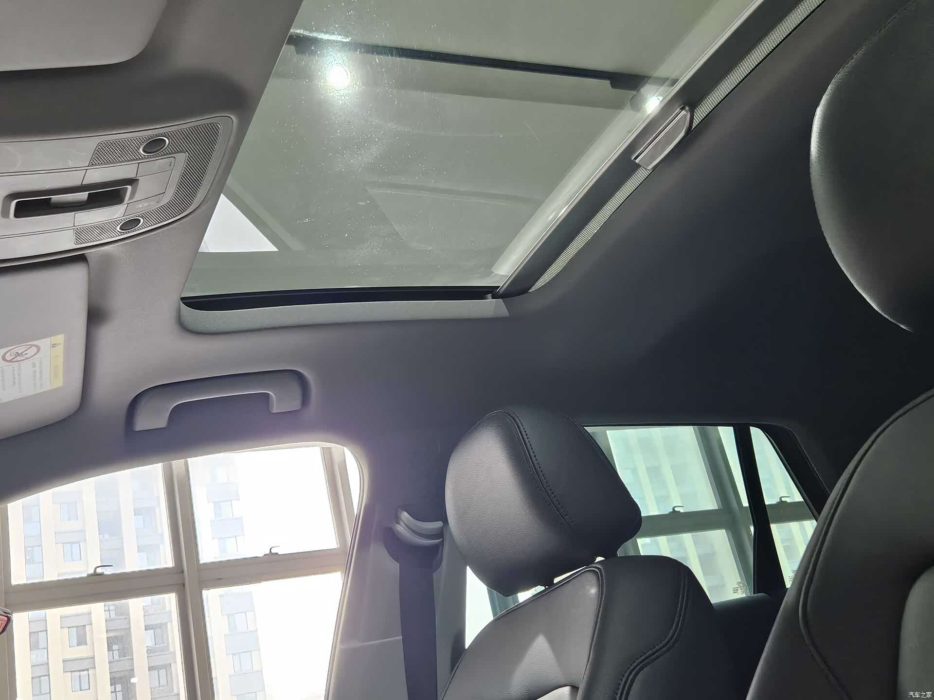 Audi Q2L, 2020 10